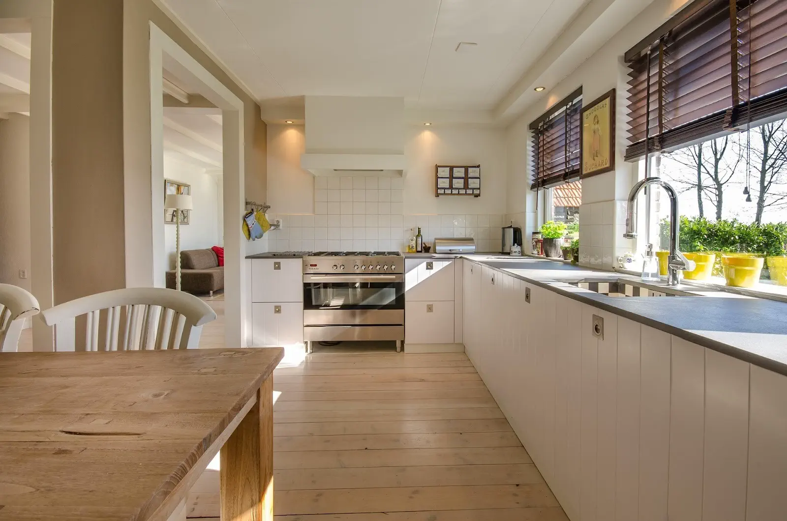 Wall Mounted Cabinets